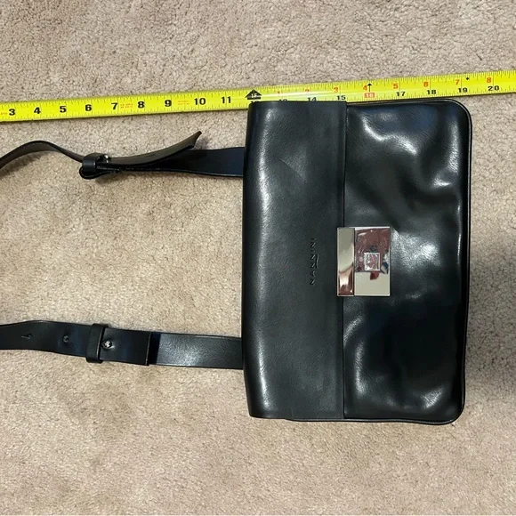 Nannini Elegant Black Leather Bag - Picture 6 of 10